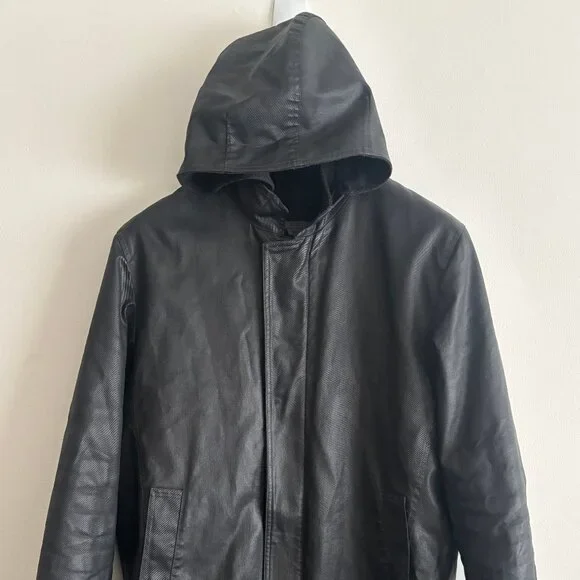 $600 M0851Hooded Waxed Cotton Zippered Black Jacket - Large - Picture 1 of 16